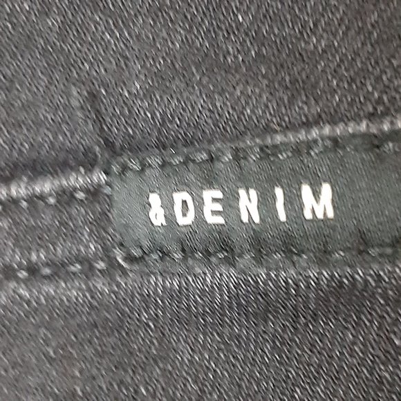 H&M Destroyed Black Jeans &Denim Size 36 - Picture 8 of 9
